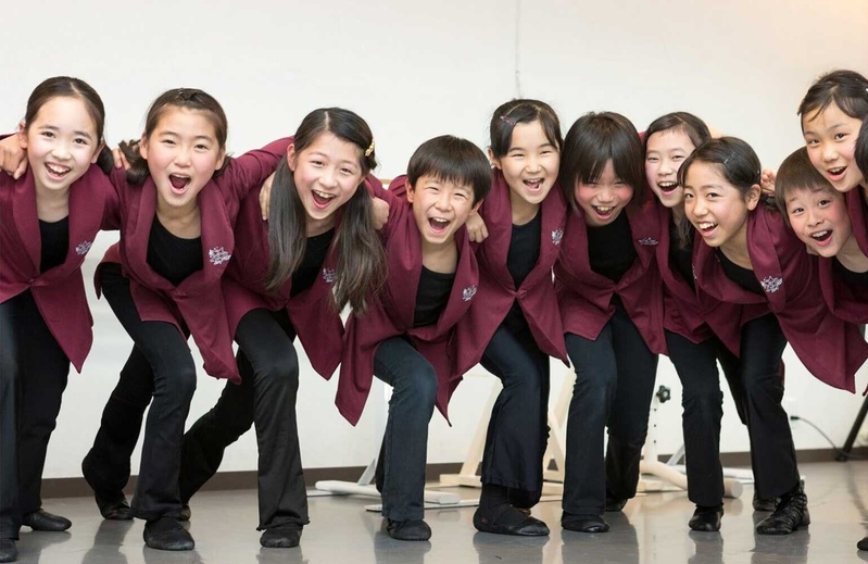 「歌って踊るYTJメンバー!」